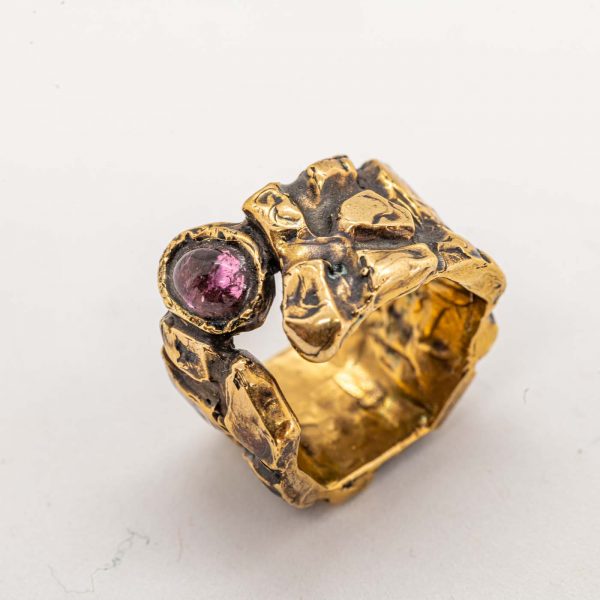 Anello rettilario con turmalina rosa