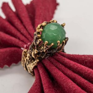 Anello rami e corallo con sfera