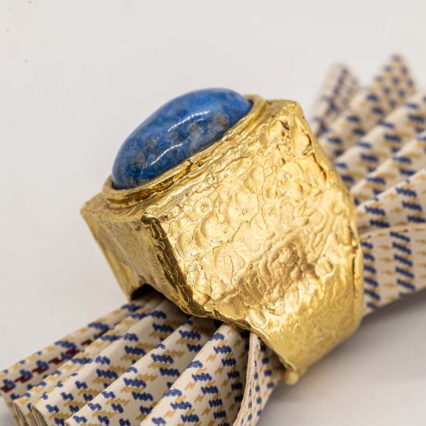 Anello grande sigillo alto con lapis